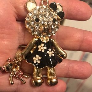 Teddy bear necklace